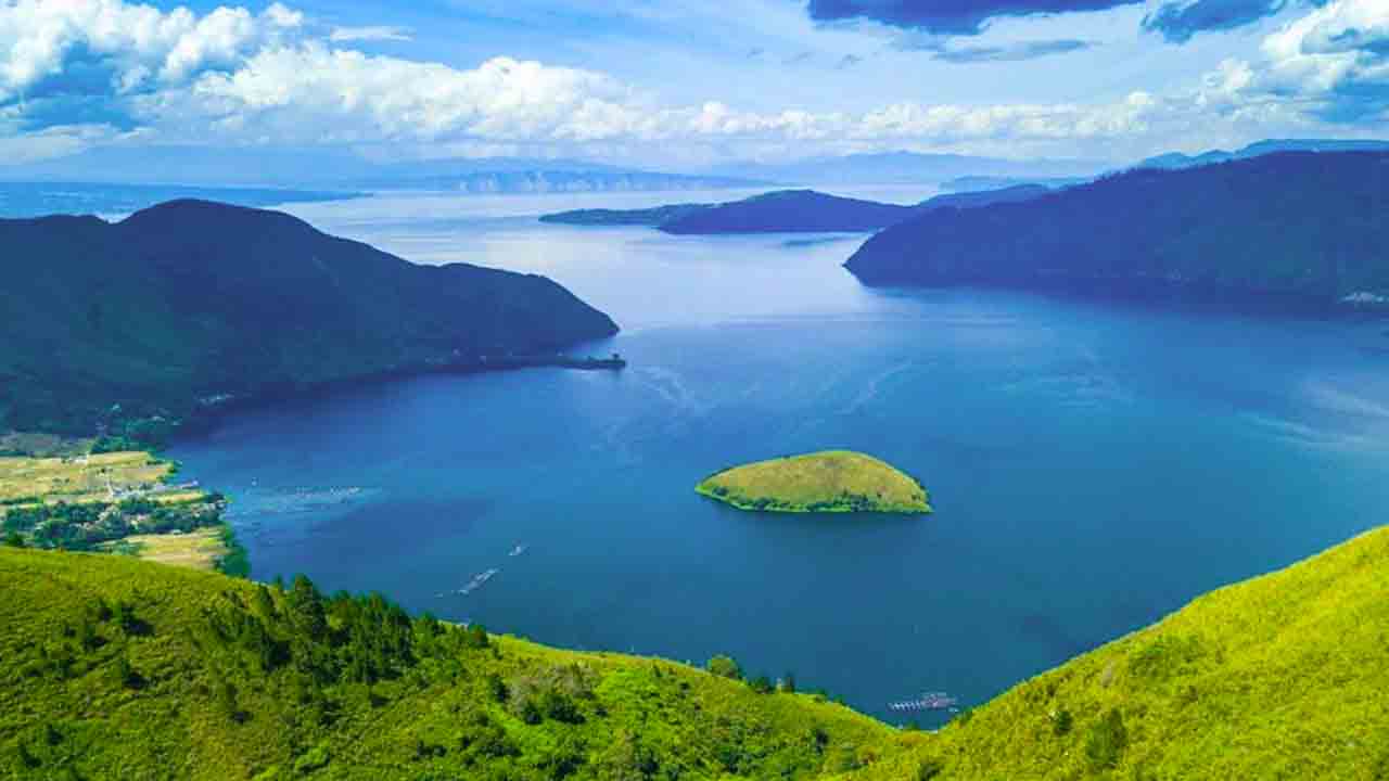 Indonesia Tourism Boom
